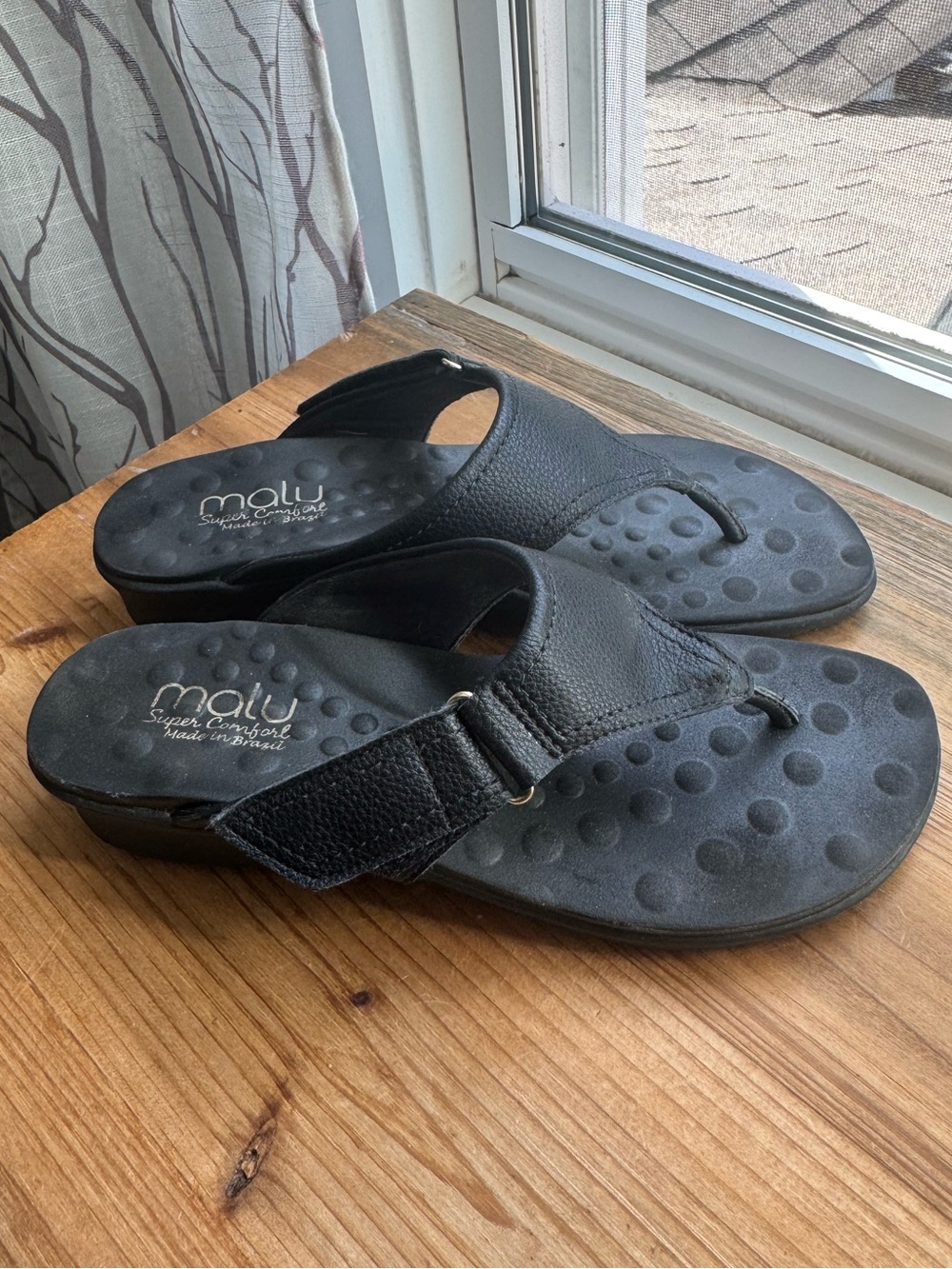 MALU Women’s Black Flip Flop Shoes 7 - Picture 2 of 7